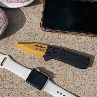 SOG Ultra XR - Carbon & Gold