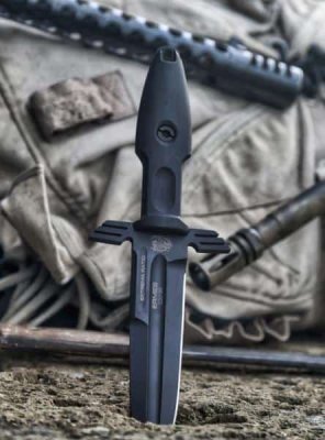 Extrema Ratio ERMES Black Operational