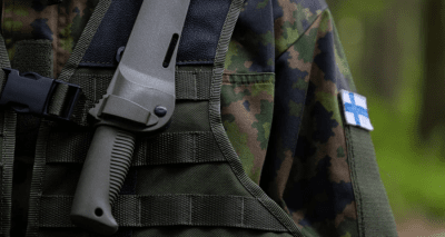 Peltonen M95 Ranger Puukko PTFE with Composite Sheath - Grön