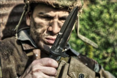 Extrema Ratio ERMES Black Operational