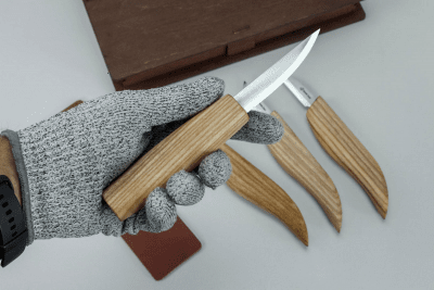 BeaverCraft S07 Basic Knives Set of 4 Knives in a Book