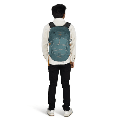 Osprey Quasar 26 26L