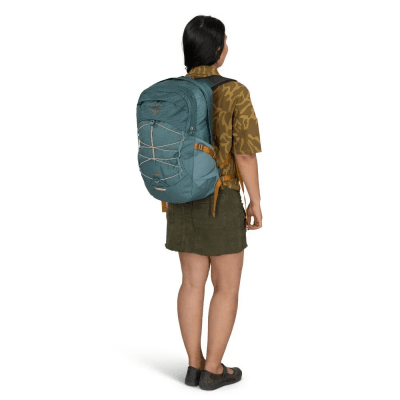 Osprey Quasar 26 26L