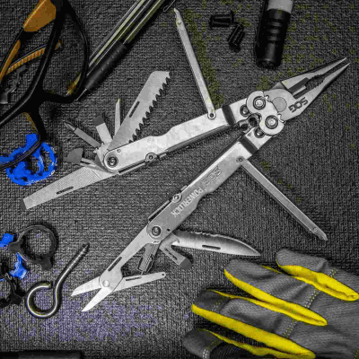 SOG PowerLock med Fodral - Satin